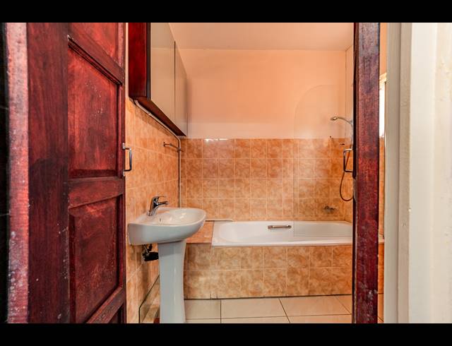 3 BEDROOM HOUSE FOR SALE IN WINDERMERE